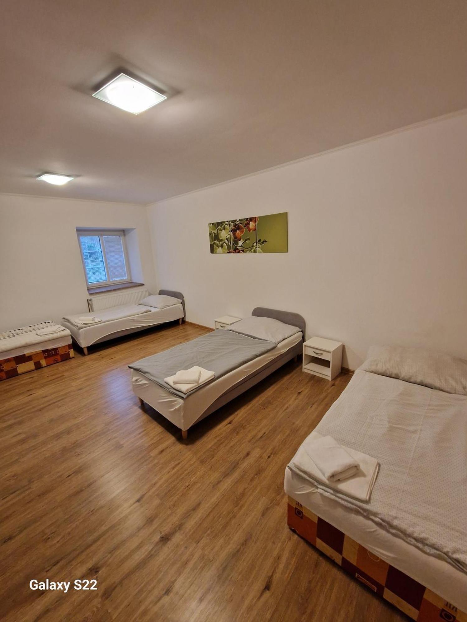 Apartmany Pod Klasterem Kladruby  Екстериор снимка